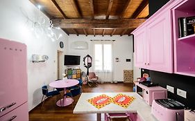 Pink House Tortellinosuite Modena